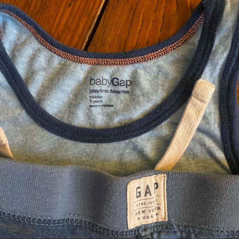 Gap Blue Muscle Tank & Camo Shorts Size 3T